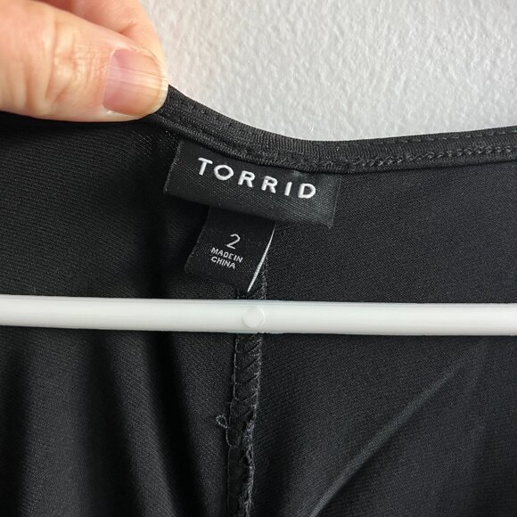 Flattering Torrid Black Dress, Size 2X, Rouched - Picture 5 of 5